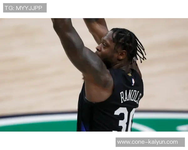 兰德尔盛赞华子天赋出众称与其磨合顺畅是最佳搭档 兰德尔盛赞华子天赋出众称与其磨合顺畅是最佳搭档