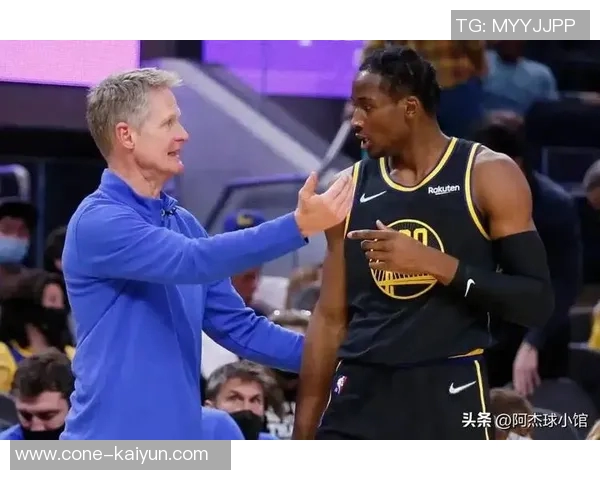 科尔称巴特勒在训练后与库明加交流给予他许多帮助和指导