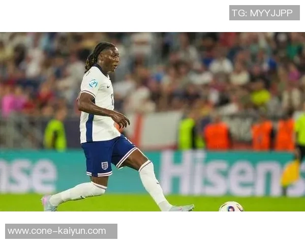 国米瞄准21岁热那亚后卫库菲计划替代邓弗里斯加强防线