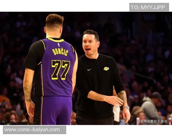 雷迪克应及时喊暂停调整战术雄鹿有字母支撑季后赛前景乐观